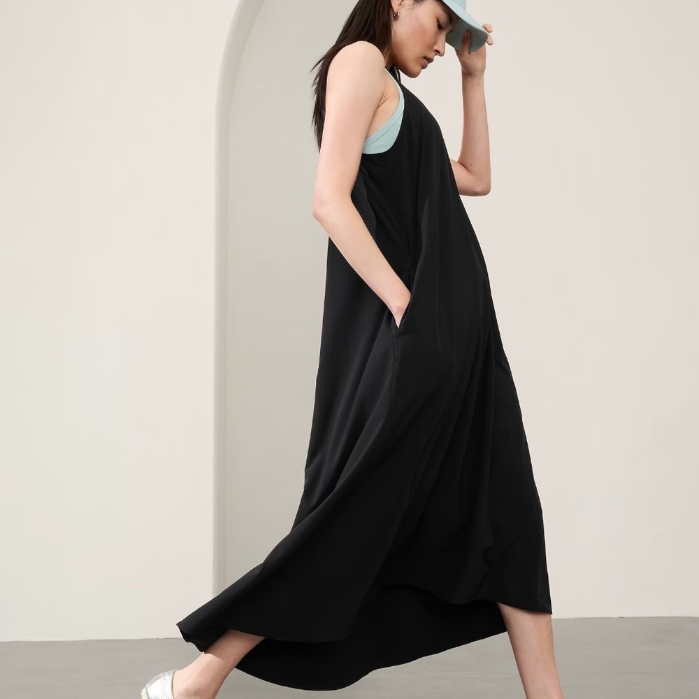 Athleta Presidio Traveler maxi dress in black